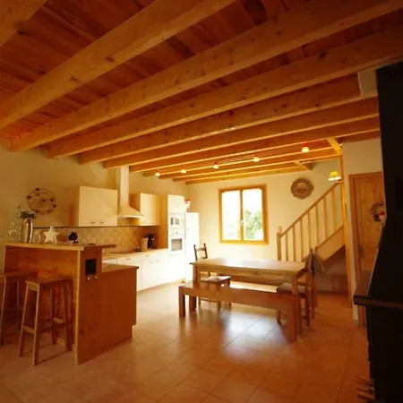 Lupin Holiday home Formigueres